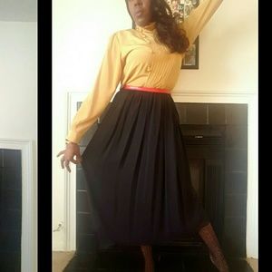 Evan Picone Secretary Vintage Button Down shirt